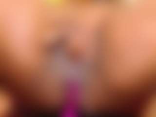 linasex1y's Live Sex Cam Show