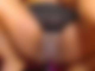 linasex1y's Live Sex Cam Show