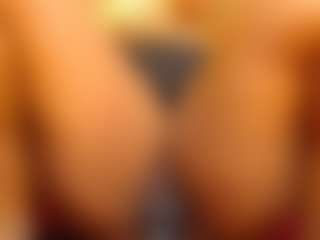 linasex1y's Live Sex Cam Show