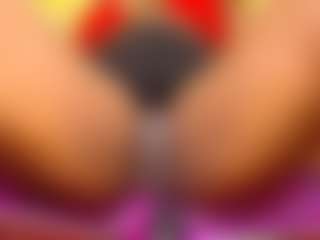 linasex1y's Live Sex Cam Show