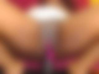 linasex1y's Live Sex Cam Show