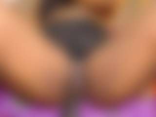 linasex1y's Live Sex Cam Show