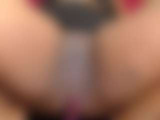 linasex1y's Live Sex Cam Show