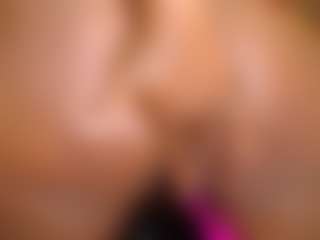 linasex1y's Live Sex Cam Show