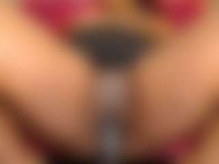 linasex1y's Live Sex Cam Show