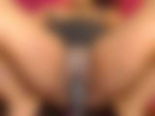linasex1y's Live Sex Cam Show