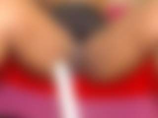 linasex1y's Live Sex Cam Show