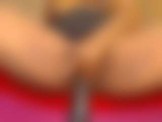linasex1y's Live Sex Cam Show