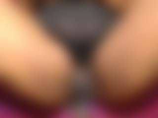 linasex1y's Live Sex Cam Show