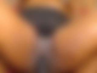 linasex1y's Live Sex Cam Show