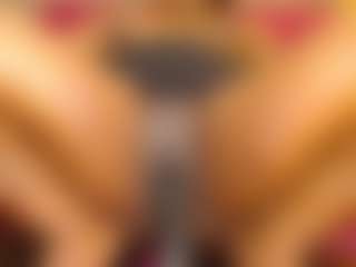 linasex1y's Live Sex Cam Show