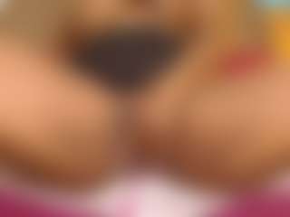 Live cam show with linasex1y - Brown Eyes Blonde Hair on Camsoda