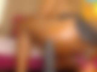 linasex1y's Live Sex Cam Show