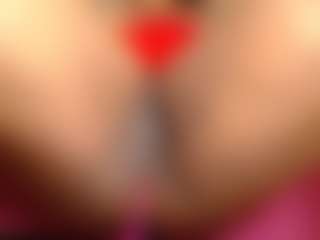 linasex1y's Live Sex Cam Show