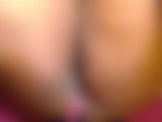 linasex1y's Live Sex Cam Show