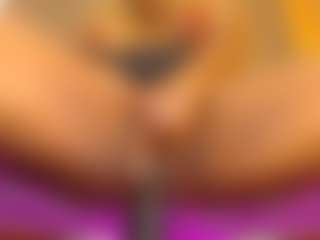 linasex1y's Live Sex Cam Show