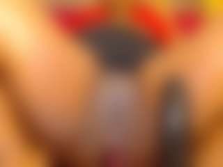 linasex1y's Live Sex Cam Show