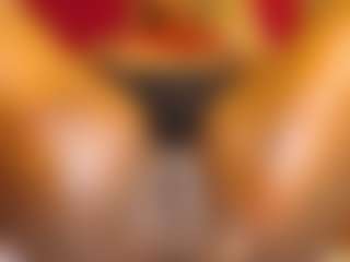 linasex1y's Live Sex Cam Show