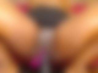 linasex1y's Live Sex Cam Show