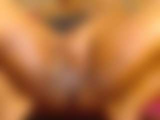 linasex1y's Live Sex Cam Show