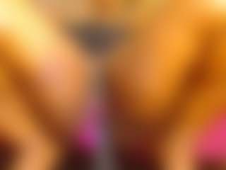 linasex1y's Live Sex Cam Show