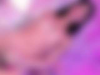 Live cam show with Niccolls-Princess - Black Hair on Camsoda