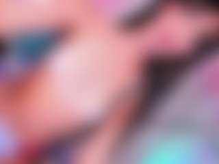 Live cam show with Niccolls-Princess - Brown Eyes on Camsoda