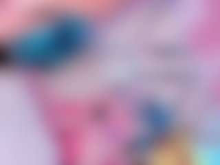 Live cam show with Niccolls-Princess - Black Hair on CamwithHer