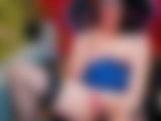 Live cam show with Andre-8080 - Blonde Hair Amateur on SmokeAndPoke