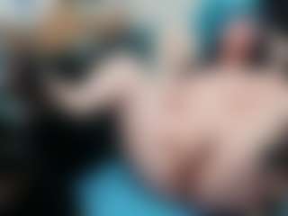 Andre-8080's Live Sex Cam Show