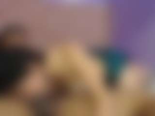 Aphrodite26's Live Sex Cam Show