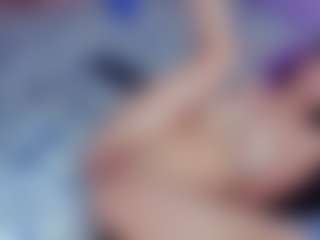 Aphrodite26's Live Sex Cam Show