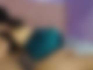 Aphrodite26's Live Sex Cam Show