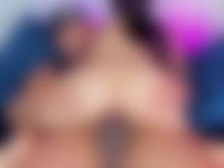 Live cam show with Aphrodite26 - Deepthroat on Camsoda