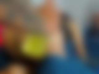 Live cam show with Aphrodite26 - Deepthroat on Dolls Live