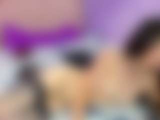 Aphrodite26's Live Sex Cam Show