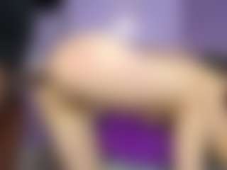Live-camshow met Aphrodite26 - Ass To Mouth op Camsoda