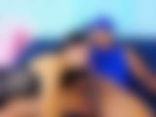Live cam show with Aphrodite26 - Thin on WildCum