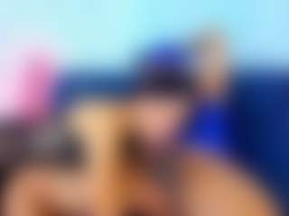 Aphrodite26's Live Sex Cam Show