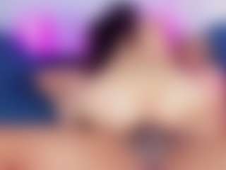 Aphrodite26's Live Sex Cam Show