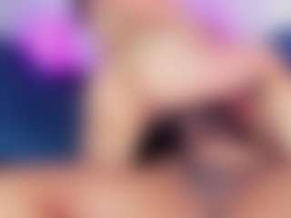 Live cam show with Aphrodite26 - Deepthroat on Camsoda