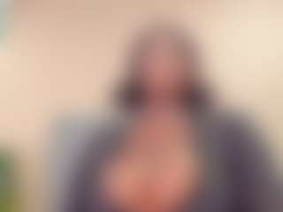 BetsyBennet's Live Sex Cam Show