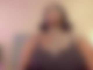 Live cam show with BetsyBennet - Ebony on googirlz | colombia