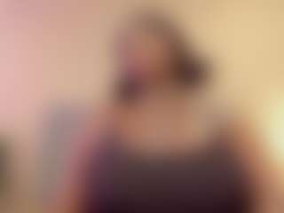 BetsyBennet's Live Sex Cam Show