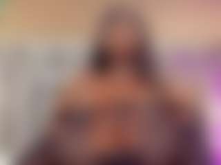 BetsyBennet's Live Sex Cam Show