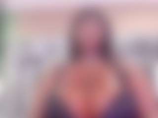 Live cam show with BetsyBennet - Oil on sexylive.show