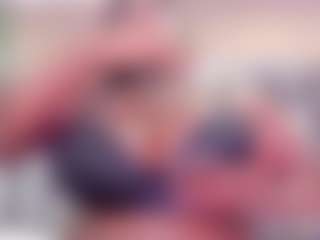 BetsyBennet's Live Sex Cam Show