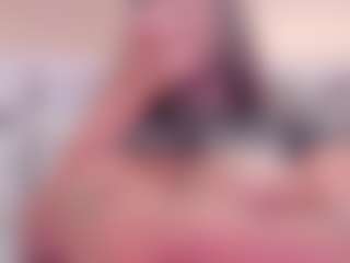 Live cam show with BetsyBennet - BBW on Streamer API