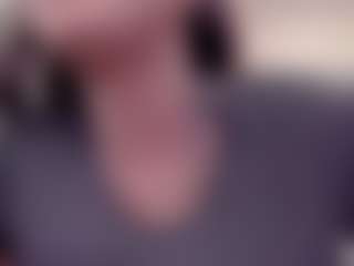 BetsyBennet's Live Sex Cam Show
