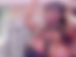 Live cam show with BetsyBennet - Public Ebony on iamadamtest123.com